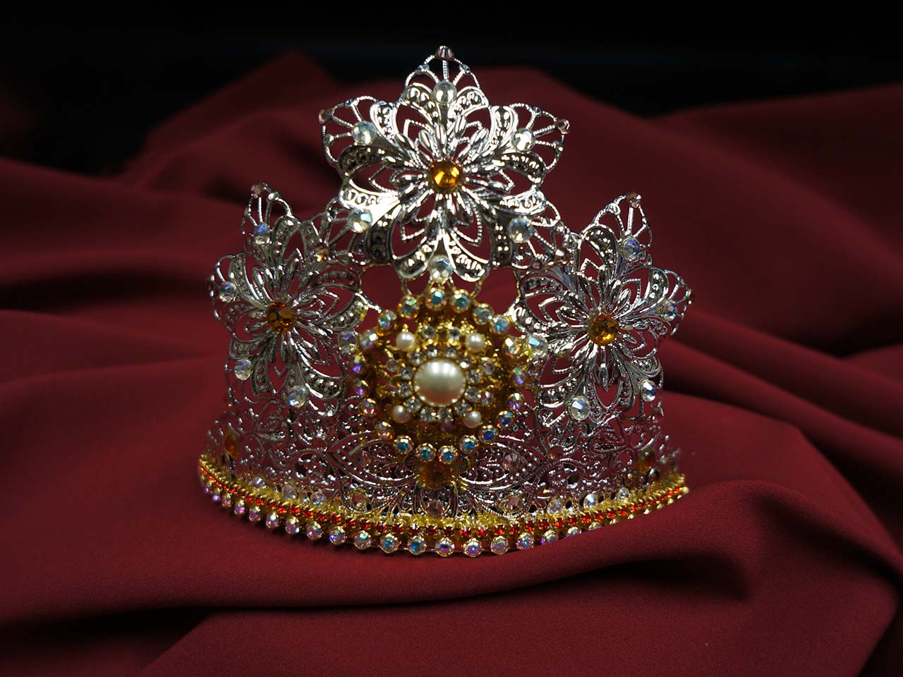 The beginning of the crafting